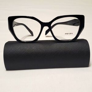 Women prada frame